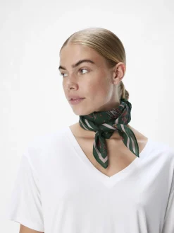 OBJECT Accessoarer*MED TRYCK HALSDUK Treetop
